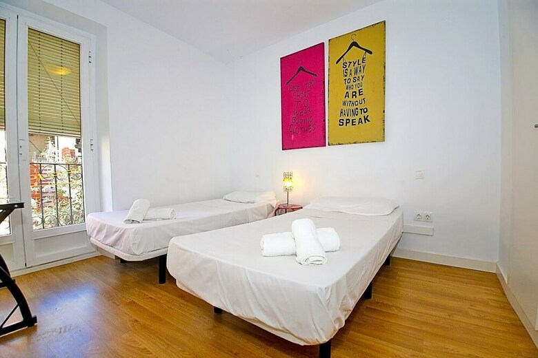 Argensola Apartment