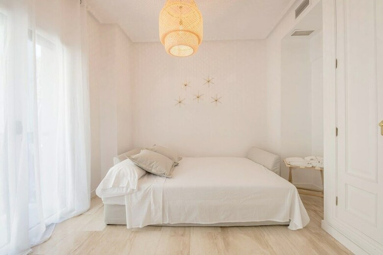 Luxury City Apartment