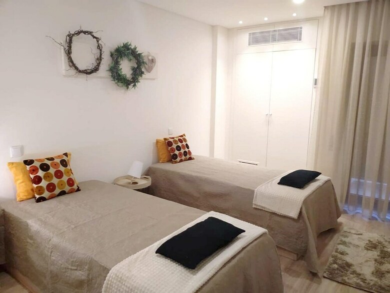 Apartment With 2 Bedrooms In Braga, With Wifi