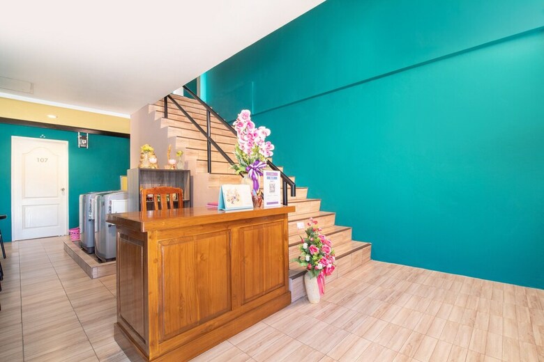 Hotel Oyo 784 Brown Home Sattahip