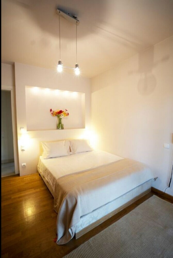 Marousi Luxury Apartment