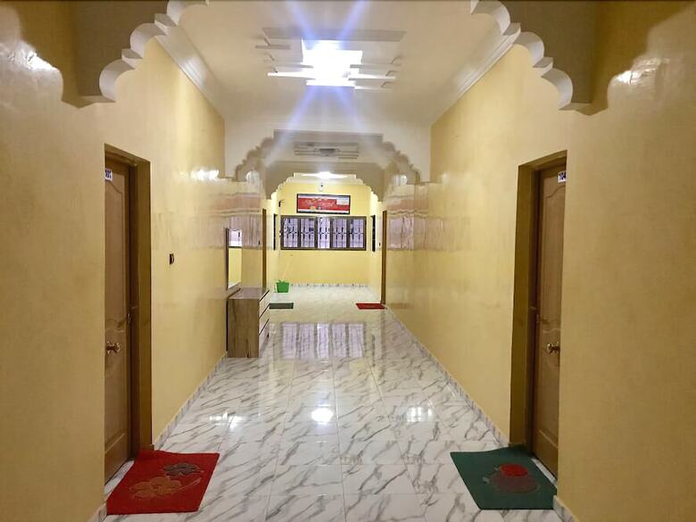 Aparthotel H�tel Flora