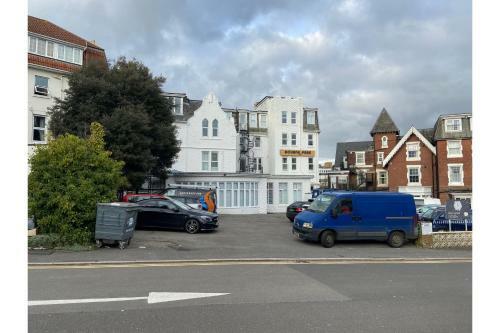 Oyo Bourne Park Hotel