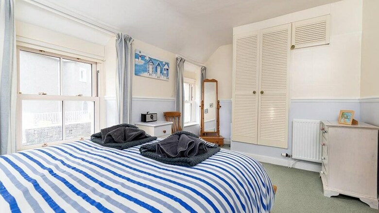 Ramblers Retreat Holiday Cottage In Llandudno