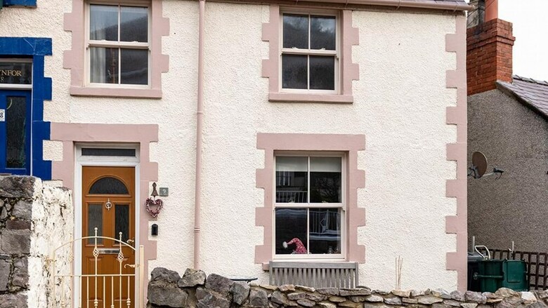 Ramblers Retreat Holiday Cottage In Llandudno