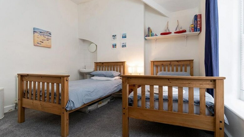 Barnwell Cottage