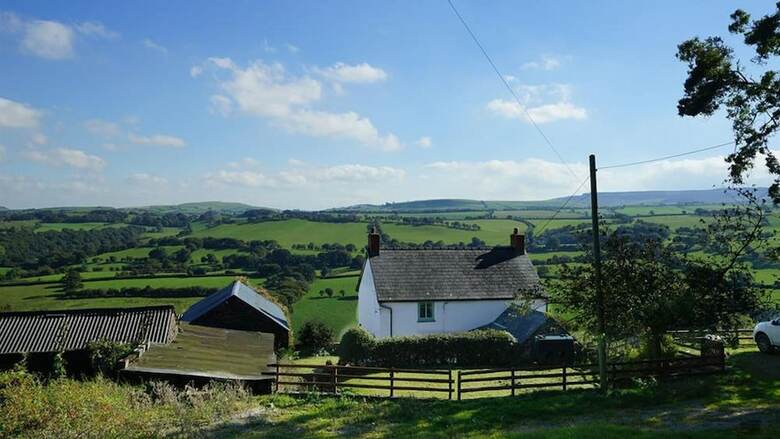 Apartamentos Priddbwll, Great Countryside Location In Denbigshire