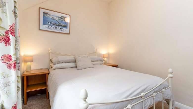 Apartamentos Priddbwll, Great Countryside Location In Denbigshire