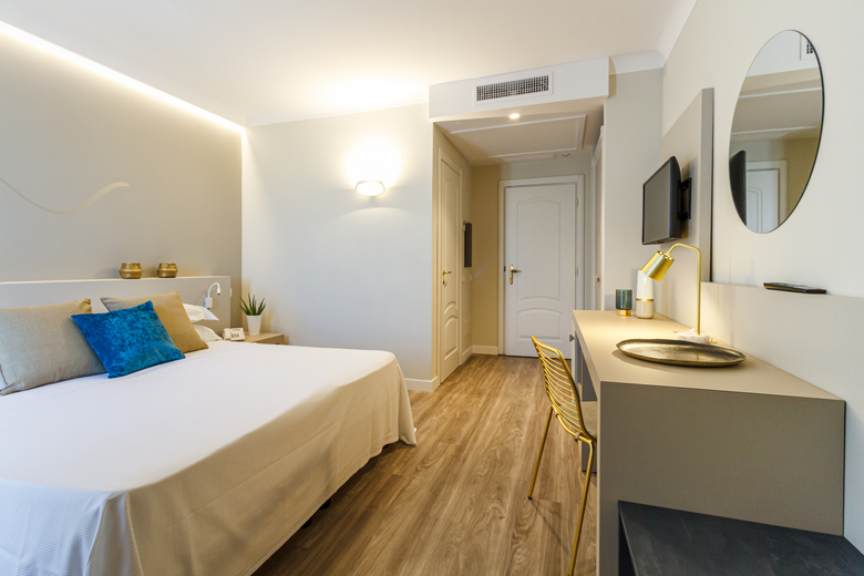 Seawater Hotel