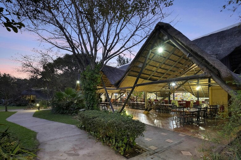 Protea Hotel By Marriott Lusaka Safari Lodge