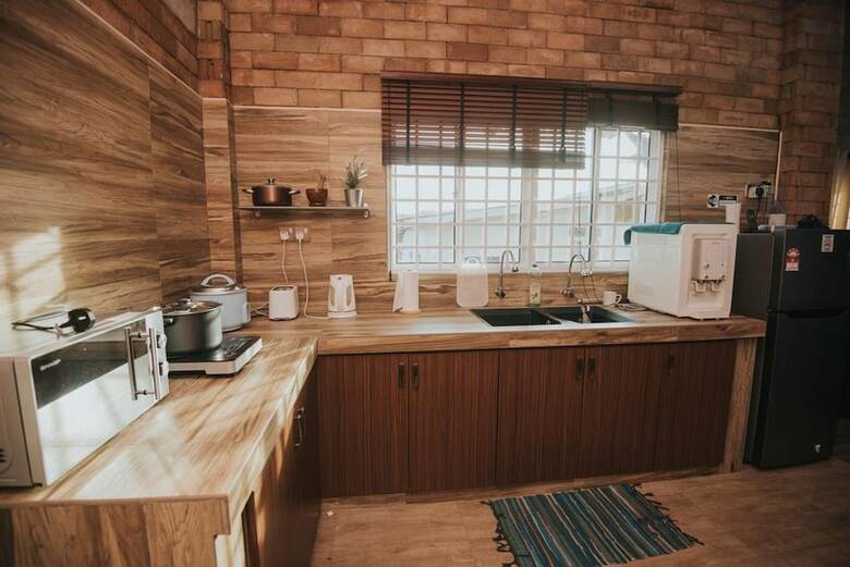 Hotel Ombak Deru Lodge