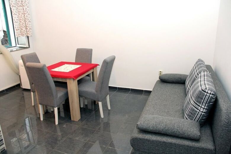 Apartment Anni
