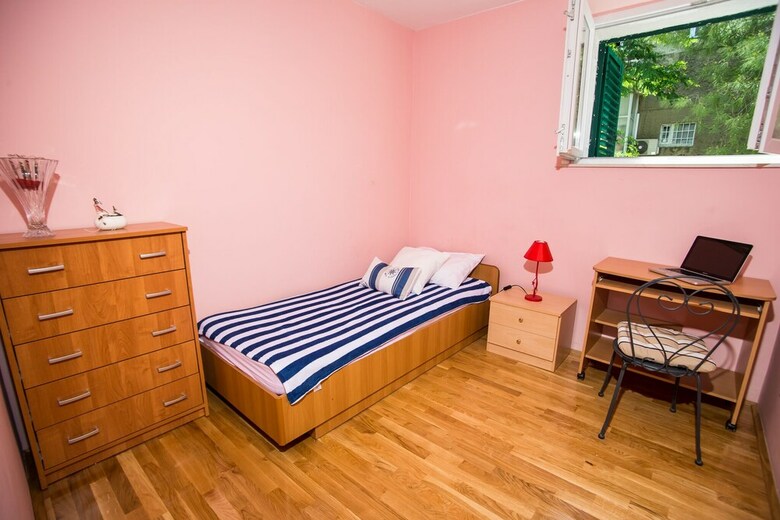 Apartamentos Ap Split Center + 2 Free Parking Places & Grill