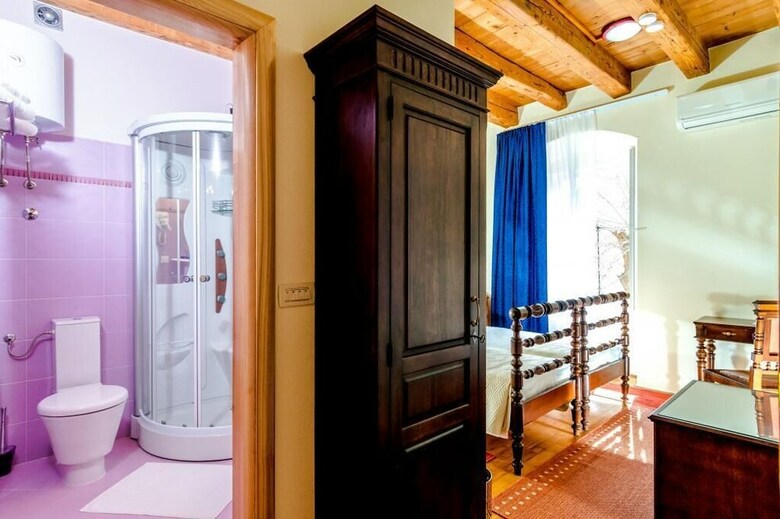 Hostal Rooms Miron