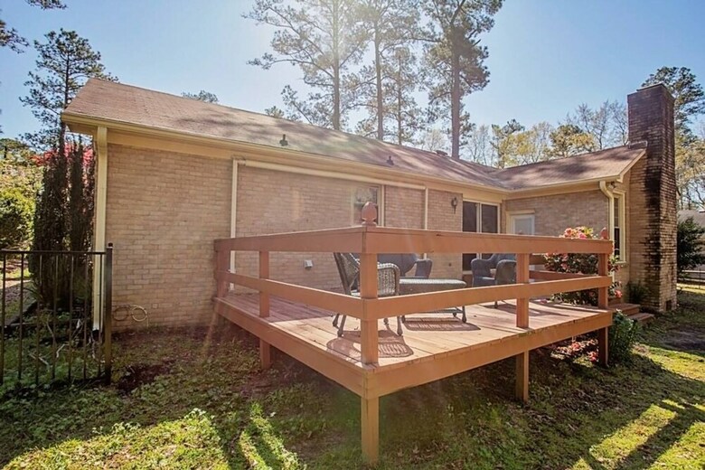 Enjoy The Centrally Located Mcfadyen Guest House
