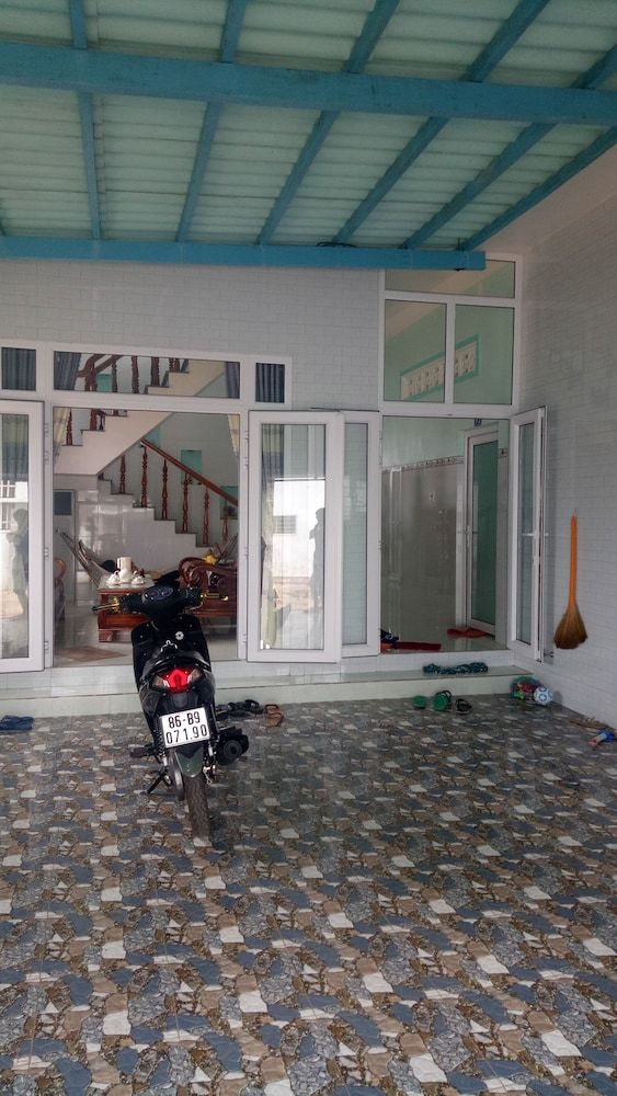 Hotel Homestay Xuan Huong