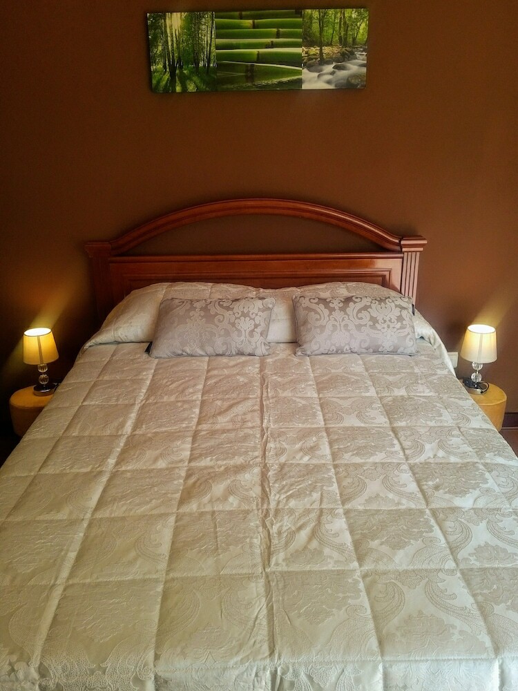 Hotel Bouganville Guest House