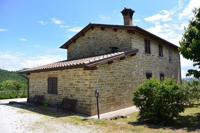 Agroturismo Cannabis Clinic & Restaurant