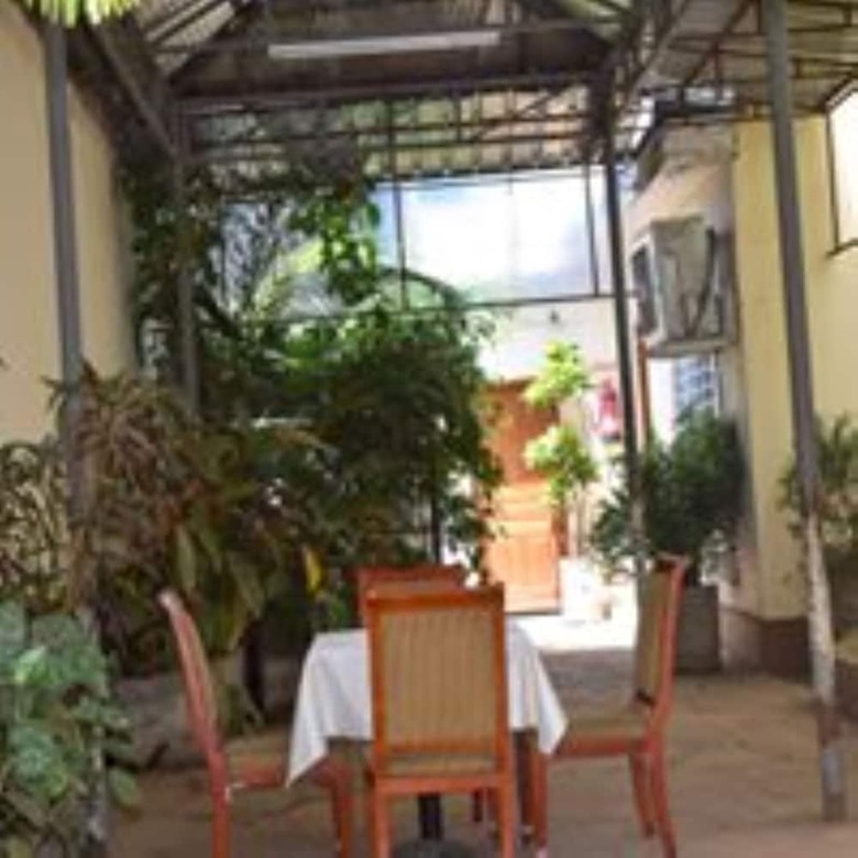 Metropak Hotel