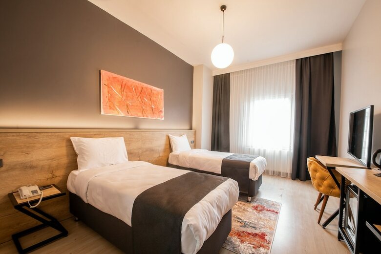 Adresin Edirne Hotel