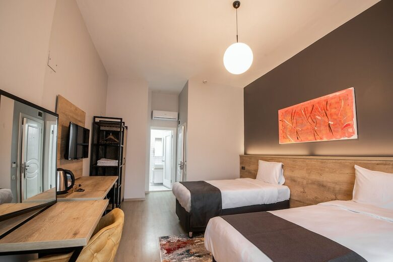 Adresin Edirne Hotel