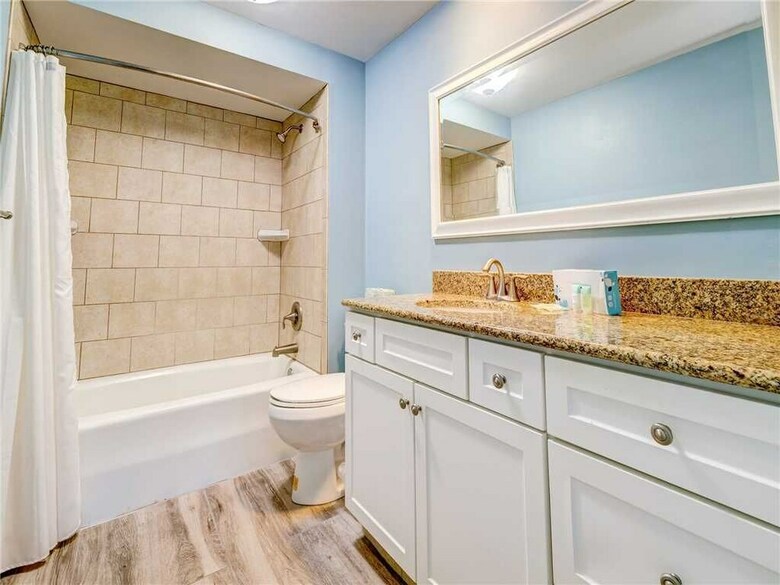 Villa Captains Walk 418, 3 Bedrooms, Beach Front, Pool, Sleeps 8