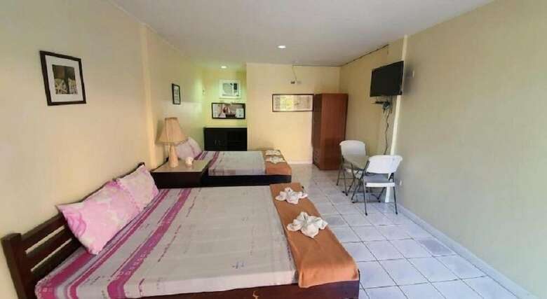 Phi-phi Beach Resorts And Hotel