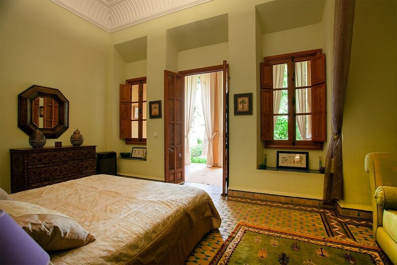 Villa Avirona