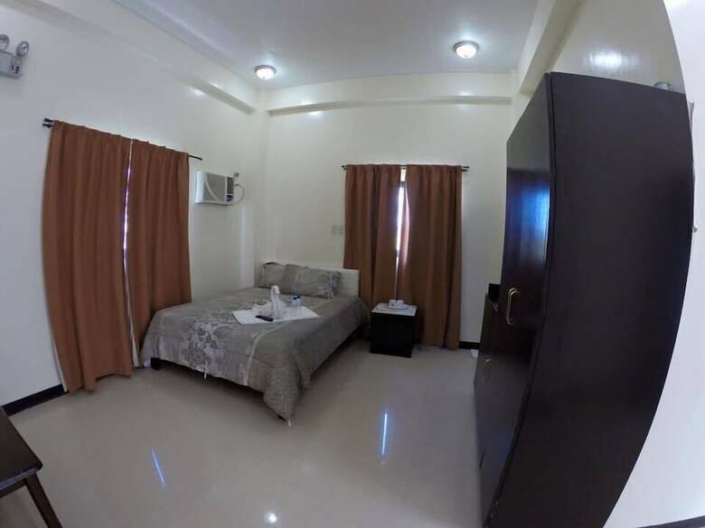 Hotel Knights Ko Suites