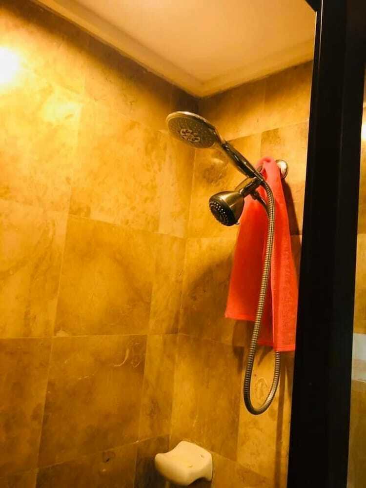 City Suites Ramos Tower