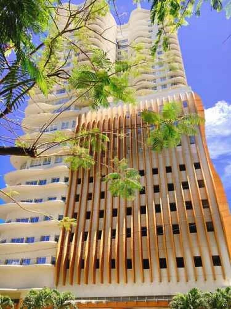 Calyx Centre