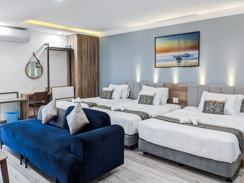 Skyline Serviced Apartments
