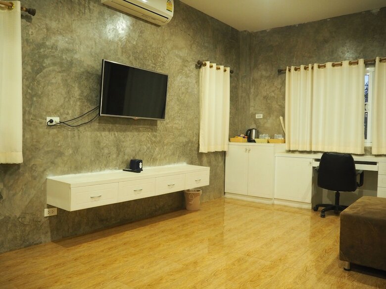 Hotel Nawiengkae Riverview Resort