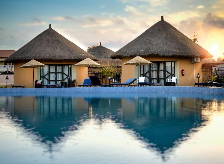 Hotel Bamboo Village Resort