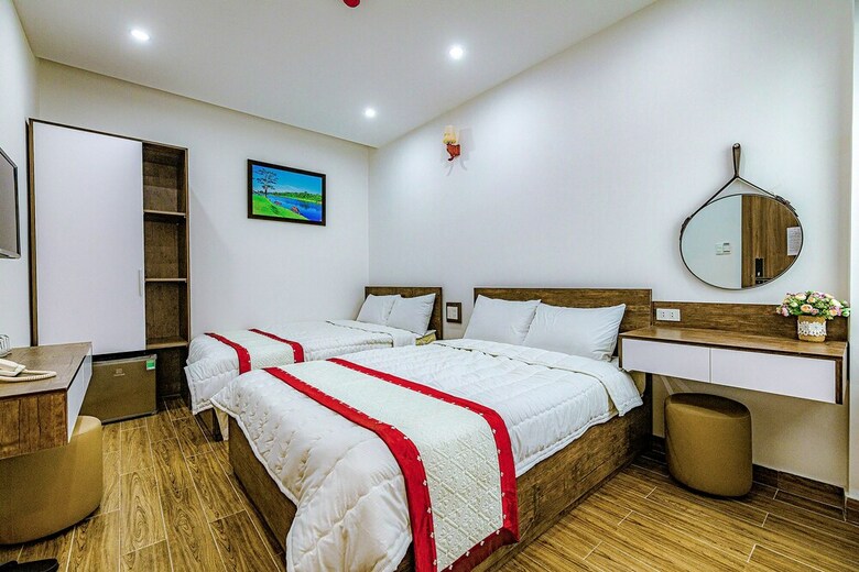 Phan Thong Vang Hotel