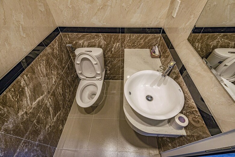 Phan Thong Vang Hotel