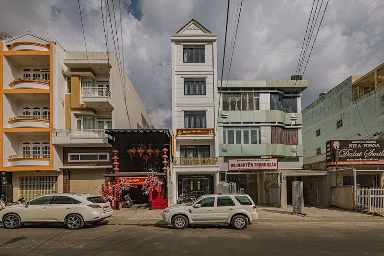 Phan Thong Vang Hotel