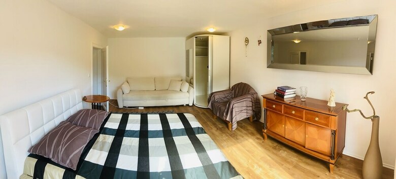 Bronia Apartments