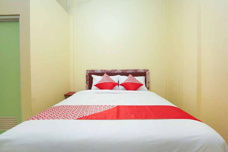Hotel Oyo 1624 Panjang Jiwo Residence