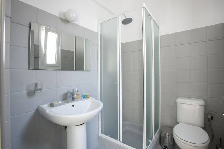 Apartamentos Ano Patisia - A 5th Floor Penthouse