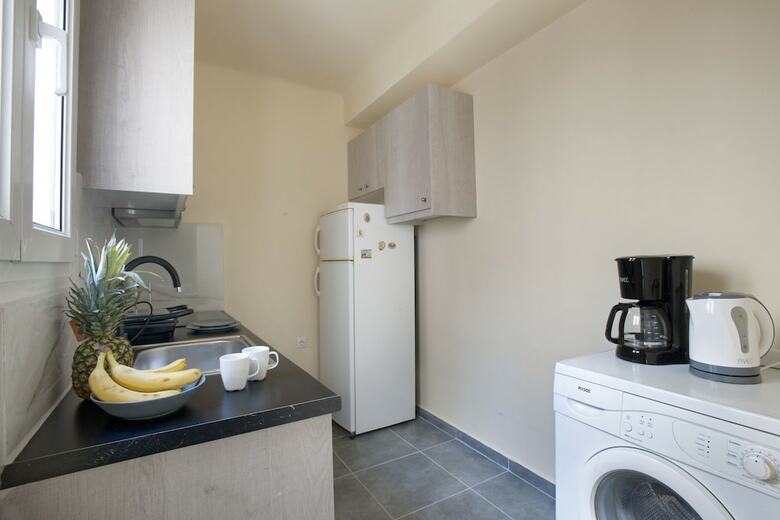 Apartamentos Ano Patisia - A 5th Floor Penthouse