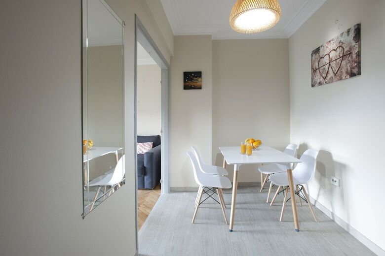 Apartamentos Ano Patisia - A 5th Floor Penthouse