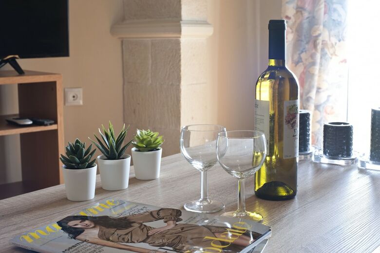 Apartamentos Ano Patisia - A 5th Floor Penthouse
