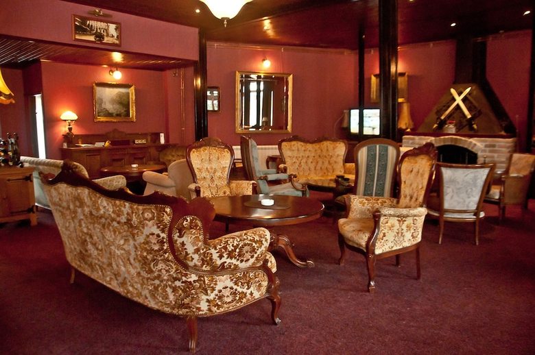 Hostal Hostel Otard