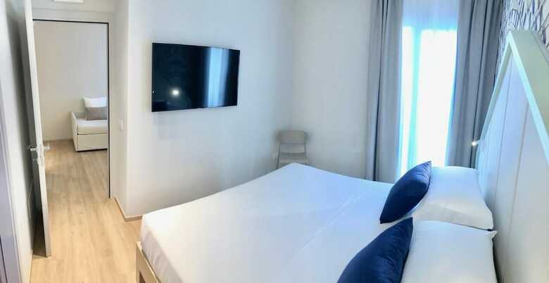 Hotel President