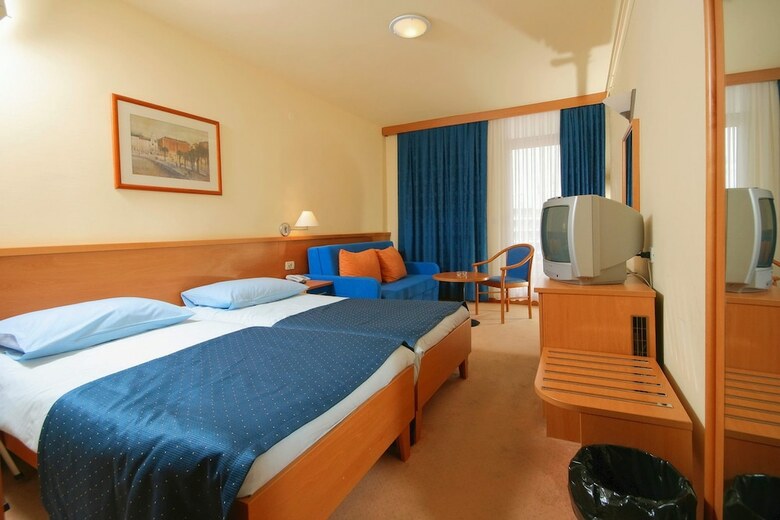 Hotel Medena