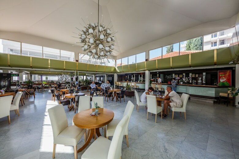 Hotel Medena