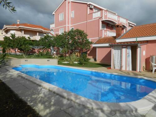 Hostal Villa Apolonija