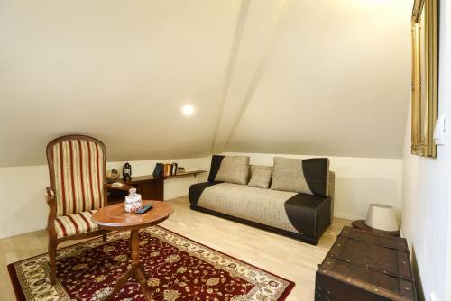 Hostal Adriaticum Luxury Accommodation