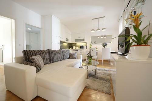 Apartments Mirakul